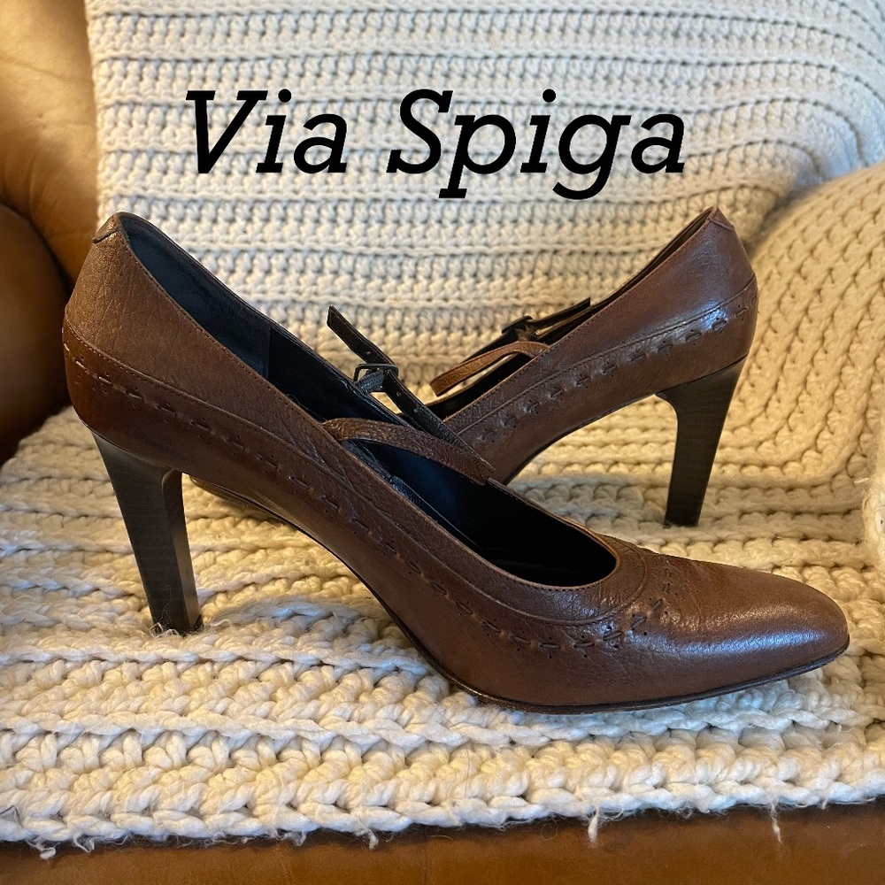 Via Spiga brown leather heels Size 8.5